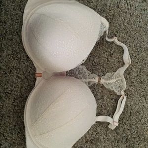 White Lace Bra NWOT